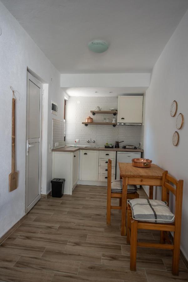 Appartamento Mala - Μάλα Afytos Esterno foto