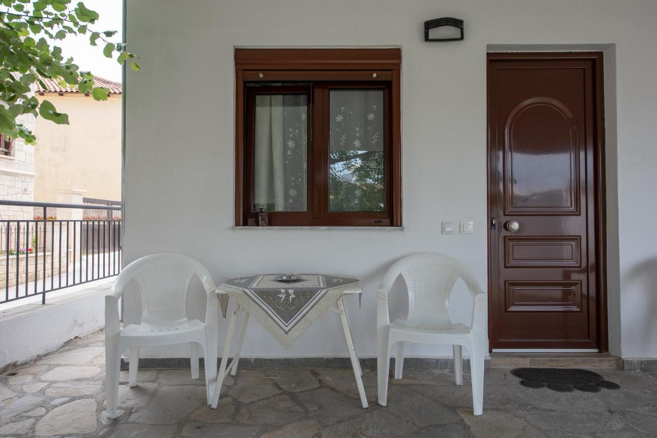 Appartamento Mala - Μάλα Afytos Esterno foto